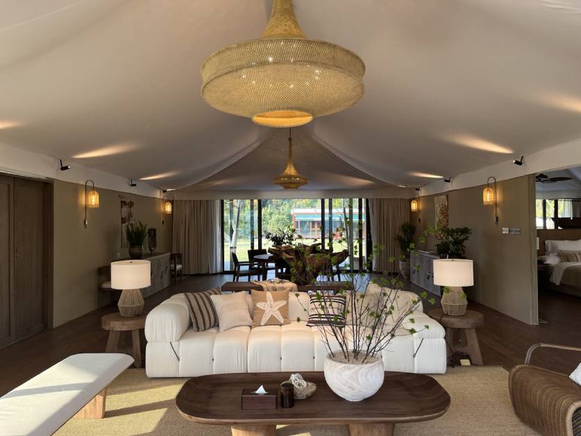 PALAU TENT HOTEL