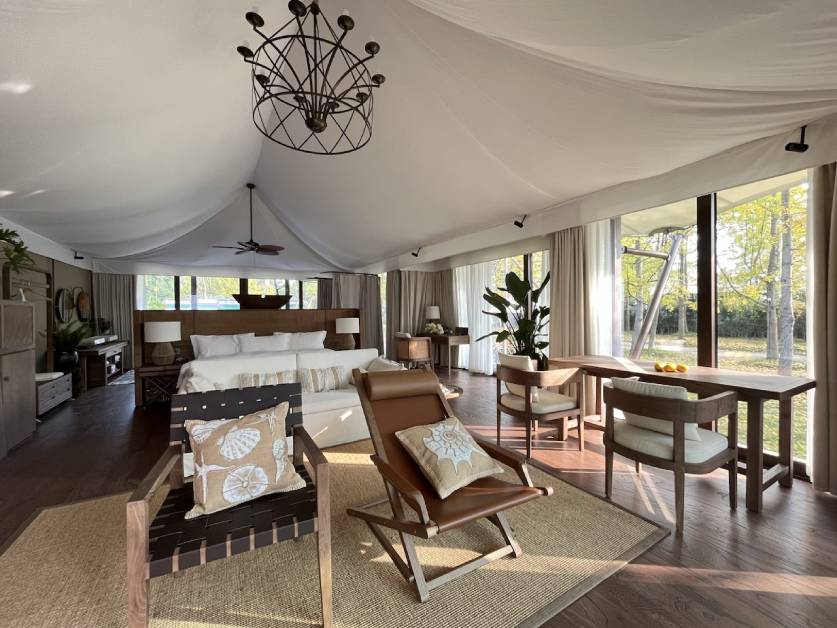 PALAU TENT HOTEL