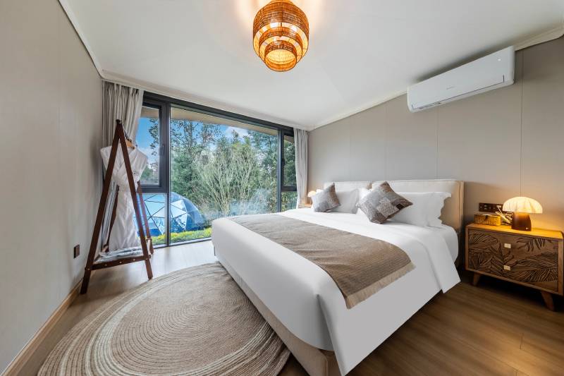 Double-deck Glamping Tent - SkyVista Lodge