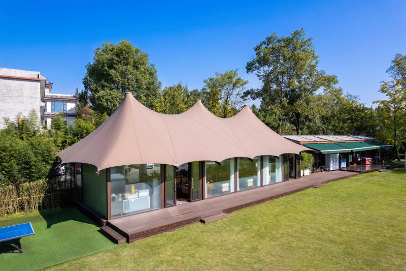 Luxury Restaurant Tent